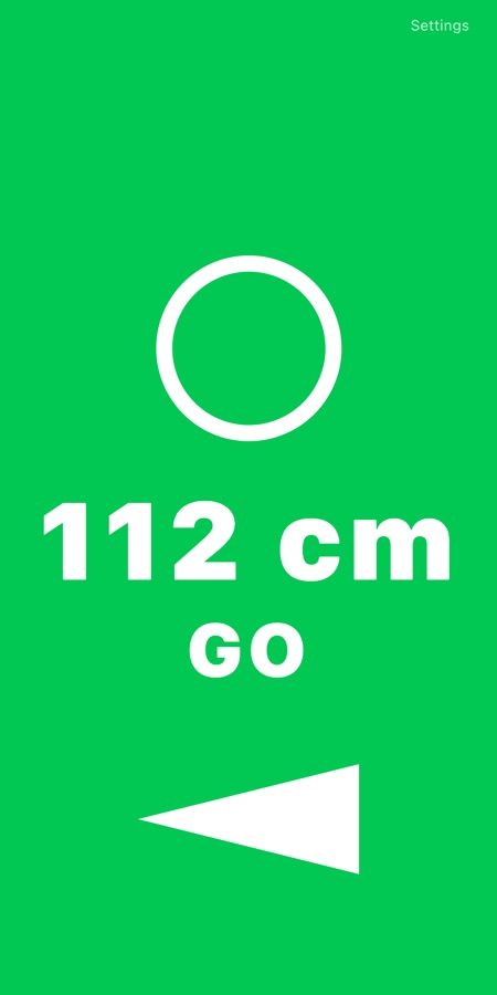 Green screen, 112 cm and an arrow pointing left
